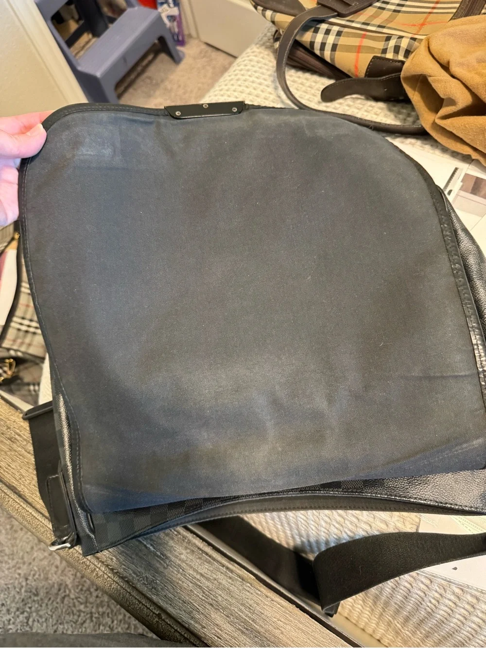 Louis Vuitton classic louis